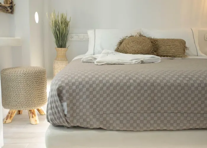 Majestique Of Naxos Luxury Apartment